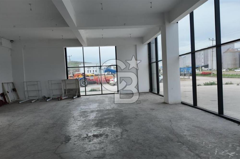 ÇANKIRI MERKEZ OTO SANAYİDE PRESTİJLİ SHOWROOM   HEM SATILIK HEM KİRALIK