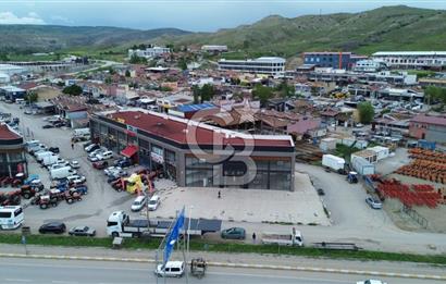 ÇANKIRI MERKEZ OTO SANAYİDE PRESTİJLİ SHOWROOM   HEM SATILIK HEM KİRALIK