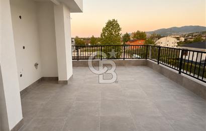 KOCAELİ BAŞİSKELE YENİKÖY'DE SİTE İÇERİSİNDE SATILIK VİLLA