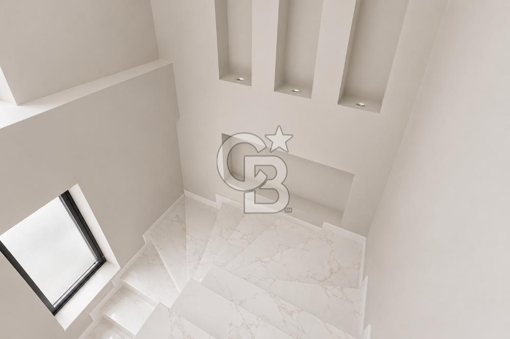 KOCAELİ BAŞİSKELE YENİKÖY'DE SİTE İÇERİSİNDE SATILIK VİLLA