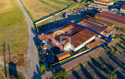Foça Bağarası Sanayi Sitesinde Satılık Fabrika