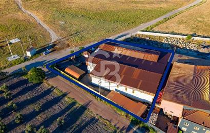 Foça Bağarası Sanayi Sitesinde Satılık Fabrika