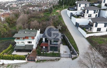 BAŞİSKELE YENİKÖYDE TAM MÜSTAKİL 4+1 DENİZ MANZARALI VİLLA