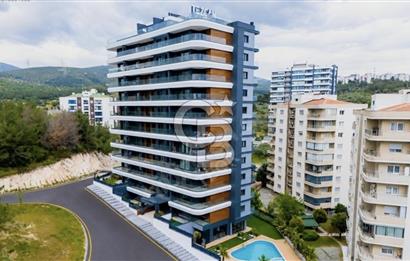 BORNOVA EVKA 3'TE SATILIK 3 CEPHELİ BAHÇE KATI LÜKS DAİRE