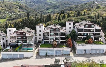 KOCAELİ KARAMÜRSEL DENİZ MANZARALI BAHÇELİ SATILIK DUBLEKS DAİRE