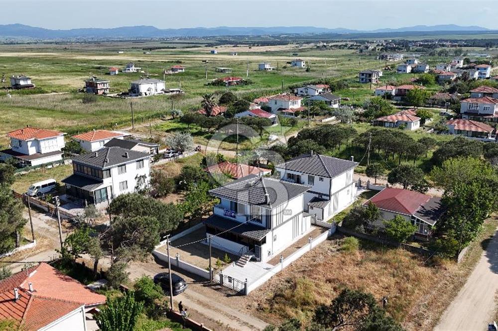 ÇANAKKALE BİGA'DA SİTE İÇERİSİNDE ULTRA LÜX FIRSAT VİLLA