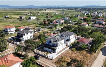 ÇANAKKALE BİGA'DA SİTE İÇERİSİNDE ULTRA LÜX FIRSAT VİLLA