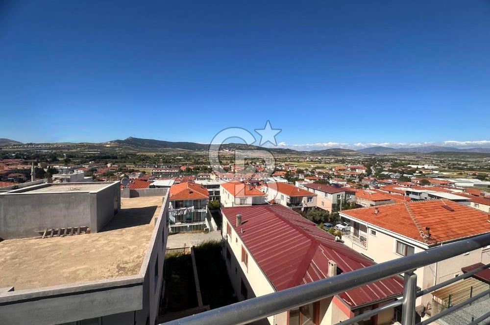 Foça Kazım Dirik Mah. Kiralık Kapalı Mutfak 2+1 Daire