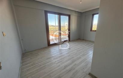 Foça Kazım Dirik Mah. Kiralık Kapalı Mutfak 2+1 Daire
