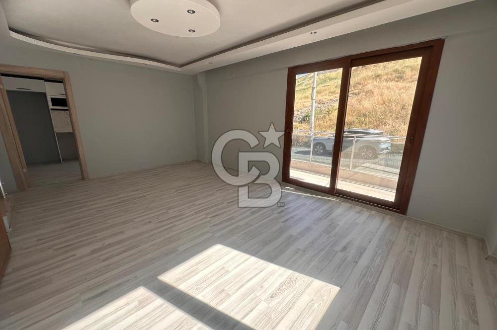 Foça Kazım Dirik Mah. Kiralık Kapalı Mutfak 2+1 Dubleks Daire