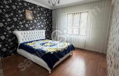 CUMHURİYET MAH. SAFİR EVLERİN' DE KİRALIK 4+1 DAİRE