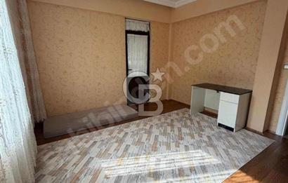 CUMHURİYET MAH. SAFİR EVLERİN' DE KİRALIK 4+1 DAİRE