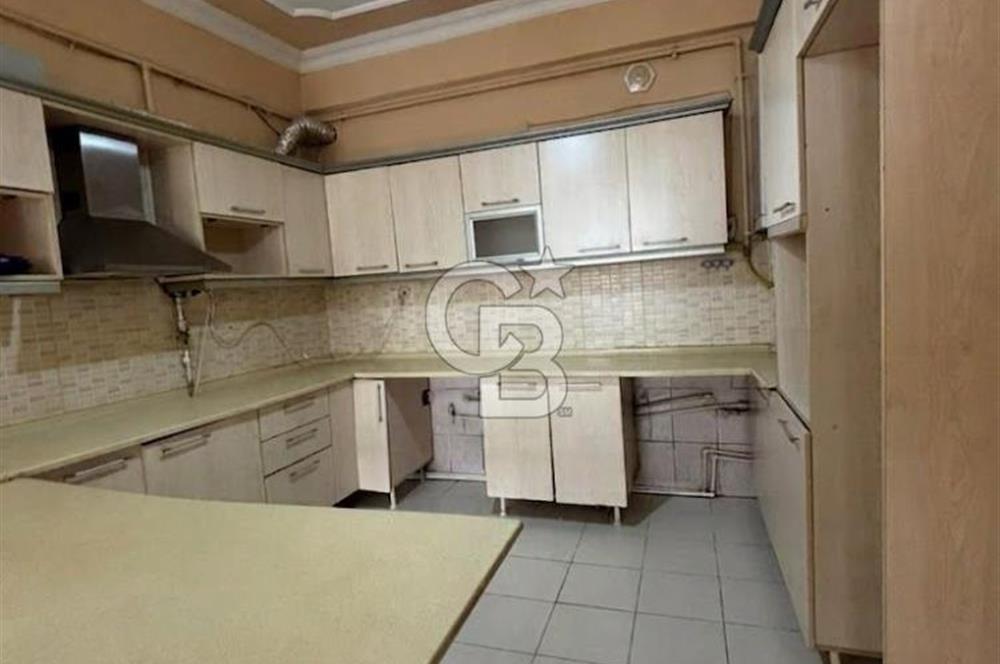 Fatih caddesinde 2+1 kiralık daire