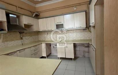 Fatih caddesinde 2+1 kiralık daire