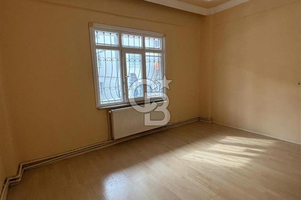 Fatih caddesinde 2+1 kiralık daire