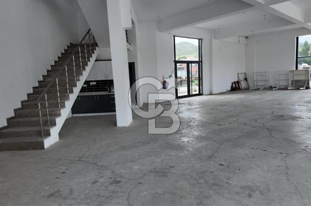 ÇANKIRI MERKEZ OTO SANAYİDE PRESTİJLİ SHOWROOM   HEM SATILIK HEM KİRALIK