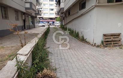 Karşiyaka Bahcelievler'de  3+1 geniş luks daire