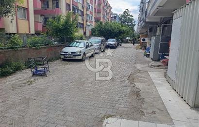 Karşiyaka Bahcelievler'de  3+1 geniş luks daire