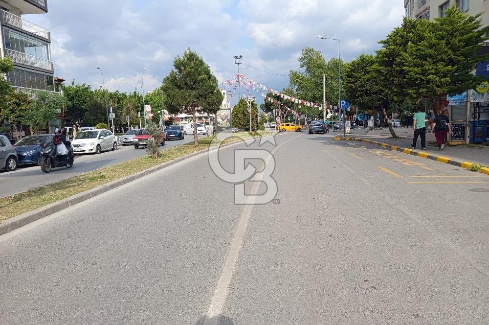Karşiyaka Bahcelievler'de  3+1 geniş luks daire