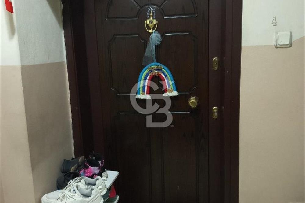 Karşiyaka Bahcelievler'de  3+1 geniş luks daire