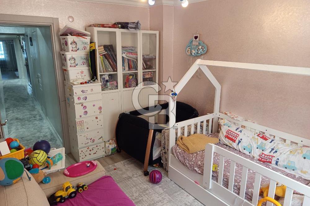 Karşiyaka Bahcelievler'de  3+1 geniş luks daire