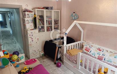 Karşiyaka Bahcelievler'de  3+1 geniş luks daire