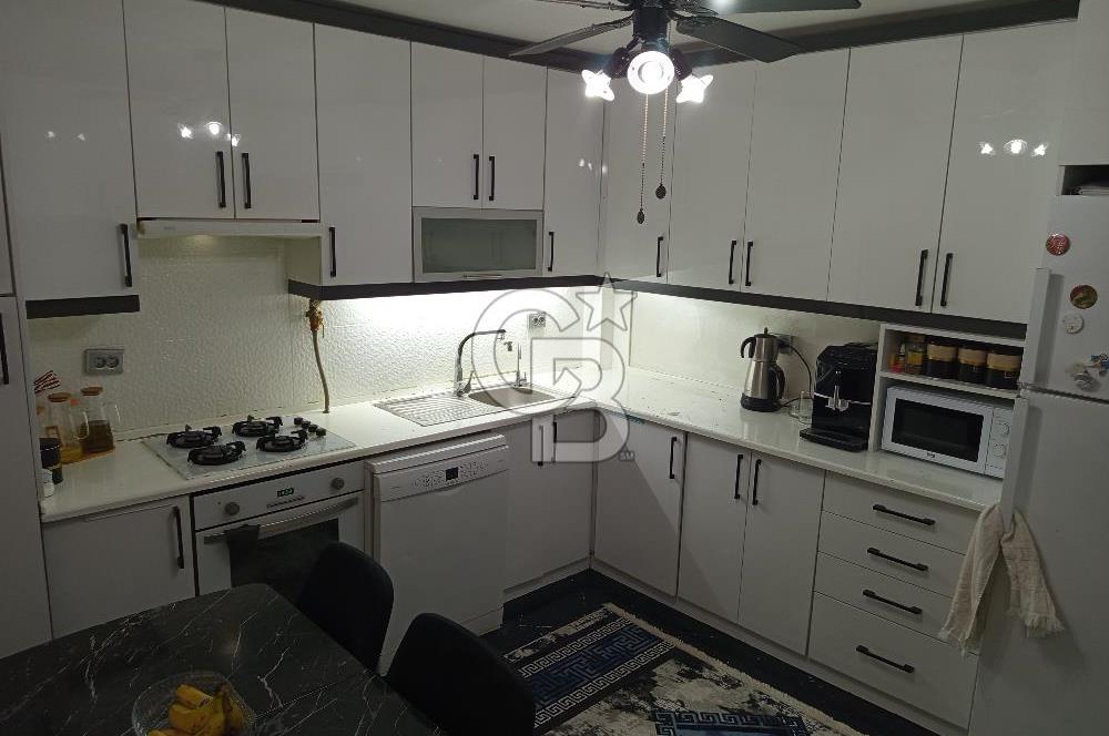Karşiyaka Bahcelievler'de  3+1 geniş luks daire