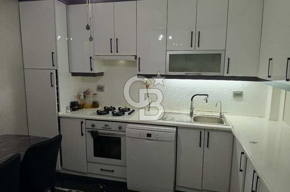 Karşiyaka Bahcelievler'de  3+1 geniş luks daire