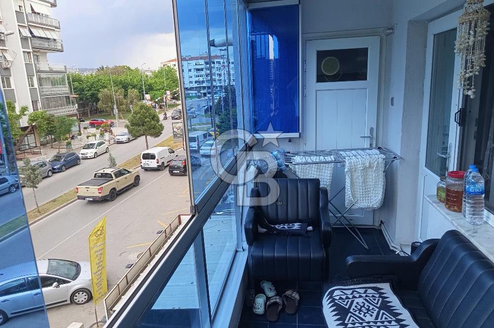 Karşiyaka Bahcelievler'de  3+1 geniş luks daire