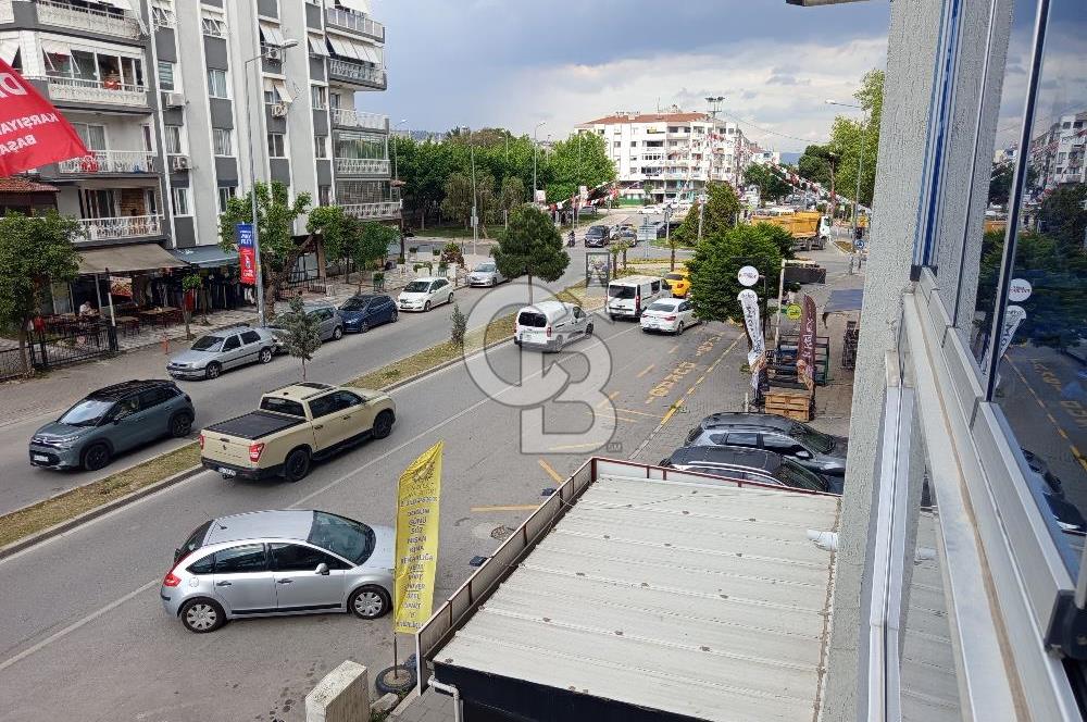Karşiyaka Bahcelievler'de  3+1 geniş luks daire