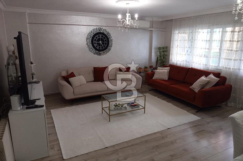 Karşiyaka Bahcelievler'de  3+1 geniş luks daire