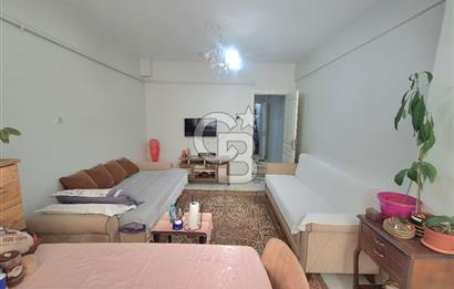 Şehremini Küçük Saray Meydanı’nda Satılık 1+1 Daire!