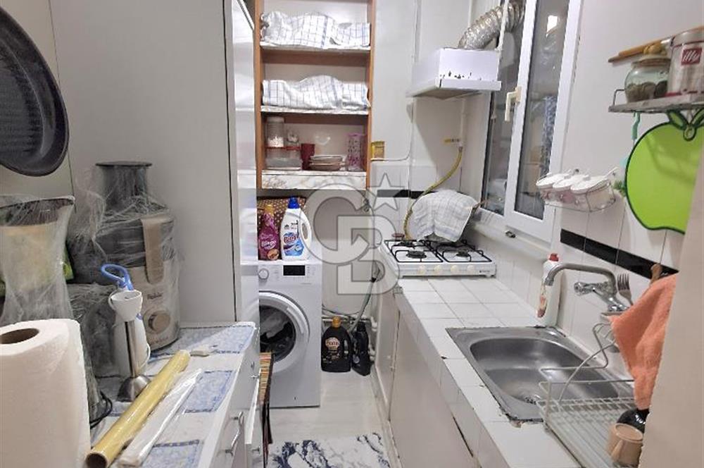 Şehremini Küçük Saray Meydanı’nda Satılık 1+1 Daire!
