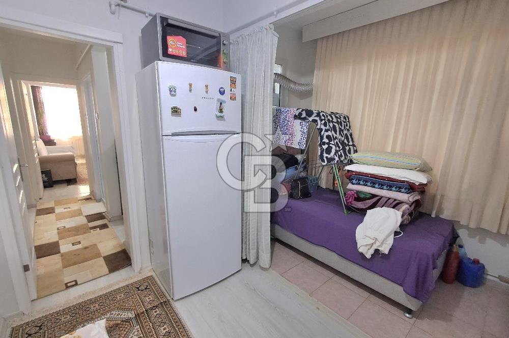 Şehremini Küçük Saray Meydanı’nda Satılık 1+1 Daire!