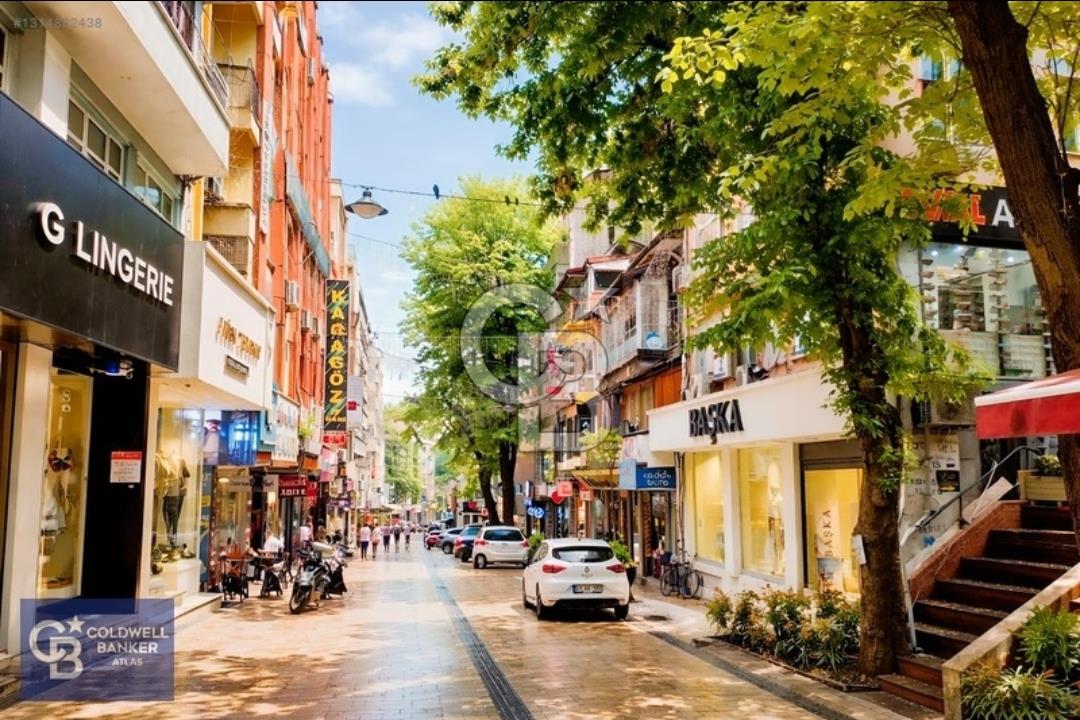 İzmit’in Kalbi Fethiye Caddesinde kiralık 1+1 Ofis