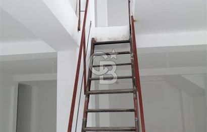 ARNAVUTKÖY KARLIBAYIR MAH SATILIK 700M2 DÜKKAN