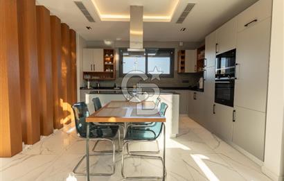 ÇEŞME DALYAN'DA HAVUZLU ÖZEL TASARIM SATILIK 5+2 VİLLA