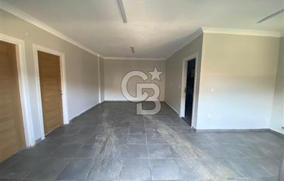  İMRENLİ'DE 180m² HAVUZLU 5+1 TRİBLEX SATILIK VİLLA