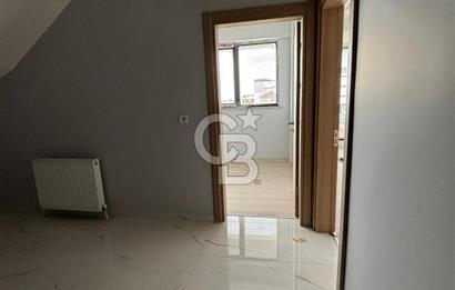 MUTLUKENTTE EMSALSİZ! Masrafsız, Geniş Teraslı 4+1 Fırsatı!