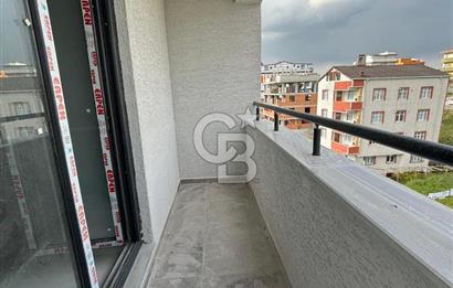 MUTLUKENTTE EMSALSİZ! Masrafsız, Geniş Teraslı 4+1 Fırsatı!