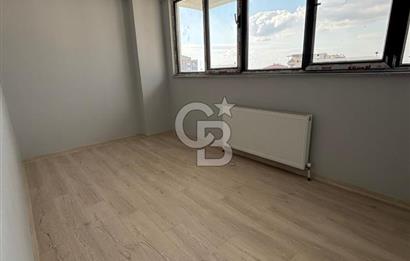 MUTLUKENTTE EMSALSİZ! Masrafsız, Geniş Teraslı 4+1 Fırsatı!
