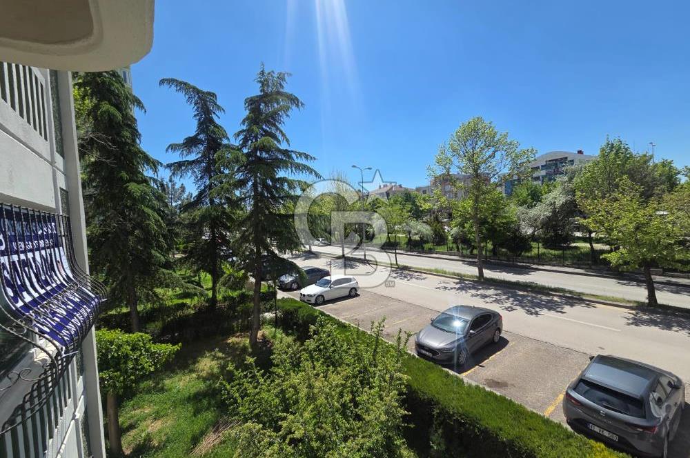 ELVANKENT BANKA BLOKLARINDA SATILIK NET 98 M2 2+1 DAİRE