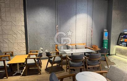 VELUX'UN GÖZDE NOKTASINDA DEVREN KİRALIK CAFE
