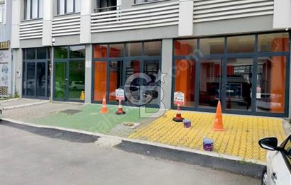 KARTAL SPOR CADDESİNDE ÇİFT CEPHELİ YENİ YAPILI SATILIK DÜKKAN