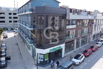 GÖLCÜK ÇARŞIDA MERKEZİ KONUMDA 300 m² KİRALIK İŞYERİ (ASANSÖRLÜ) - 1 - 350221