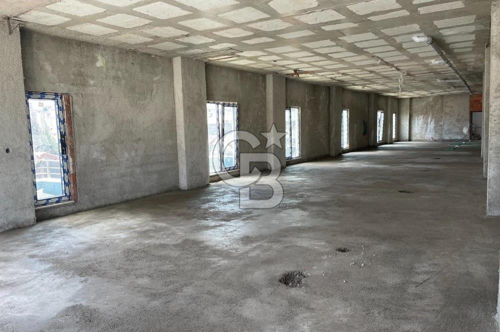 GÖLCÜK ÇARŞIDA MERKEZİ KONUMDA 300 m² KİRALIK İŞYERİ (ASANSÖRLÜ)