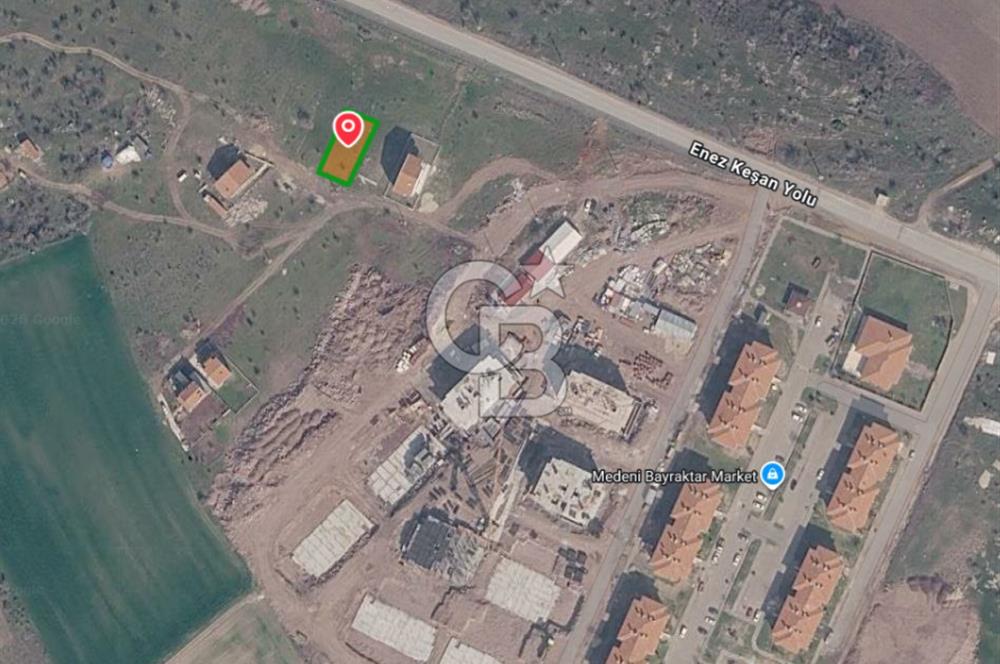 EDİRNE ENEZ GAZİÖMERBEY MAHALLESİNDE 412 m² MÜSTAKİL ARSA