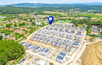 PRİVATUS URLA PROJESİNDEN ÖZEL TASARIM 5+2 SATILIK VİLLA
