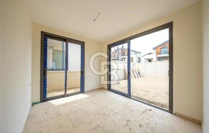PRİVATUS URLA PROJESİNDEN ÖZEL TASARIM 5+2 SATILIK VİLLA