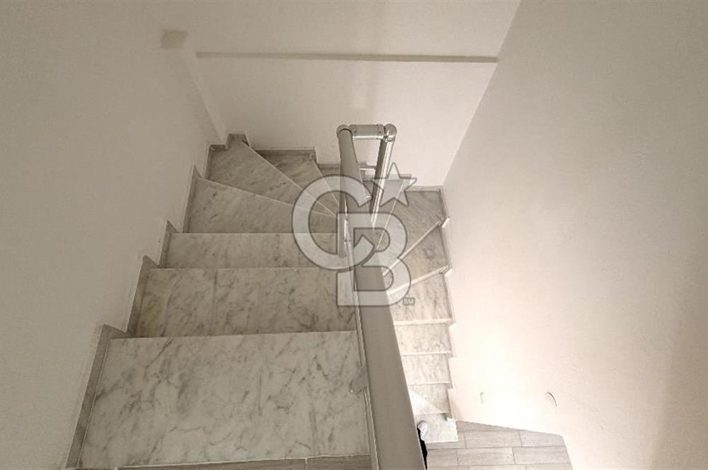 MAVİŞEHİR'DE İKİZ VİLLA KONSEPTİNDE TEK BLOK SATILIK TRİPLEX Favorilerime Ekle Yazdır